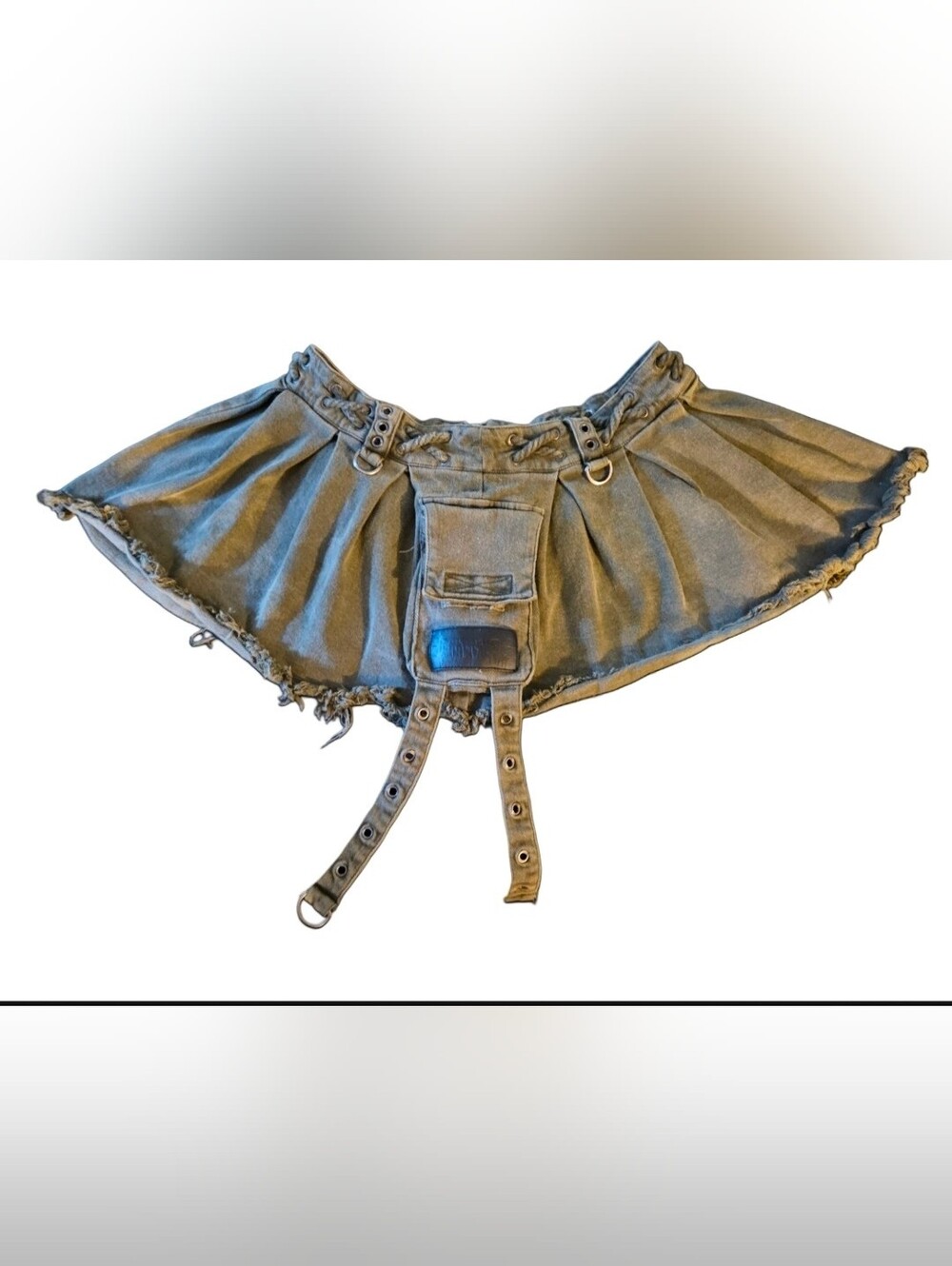 Darker Wavs Sold Out Olive Distressed Utility Pleated Mini Skirt Size L - Picture 5 of 8